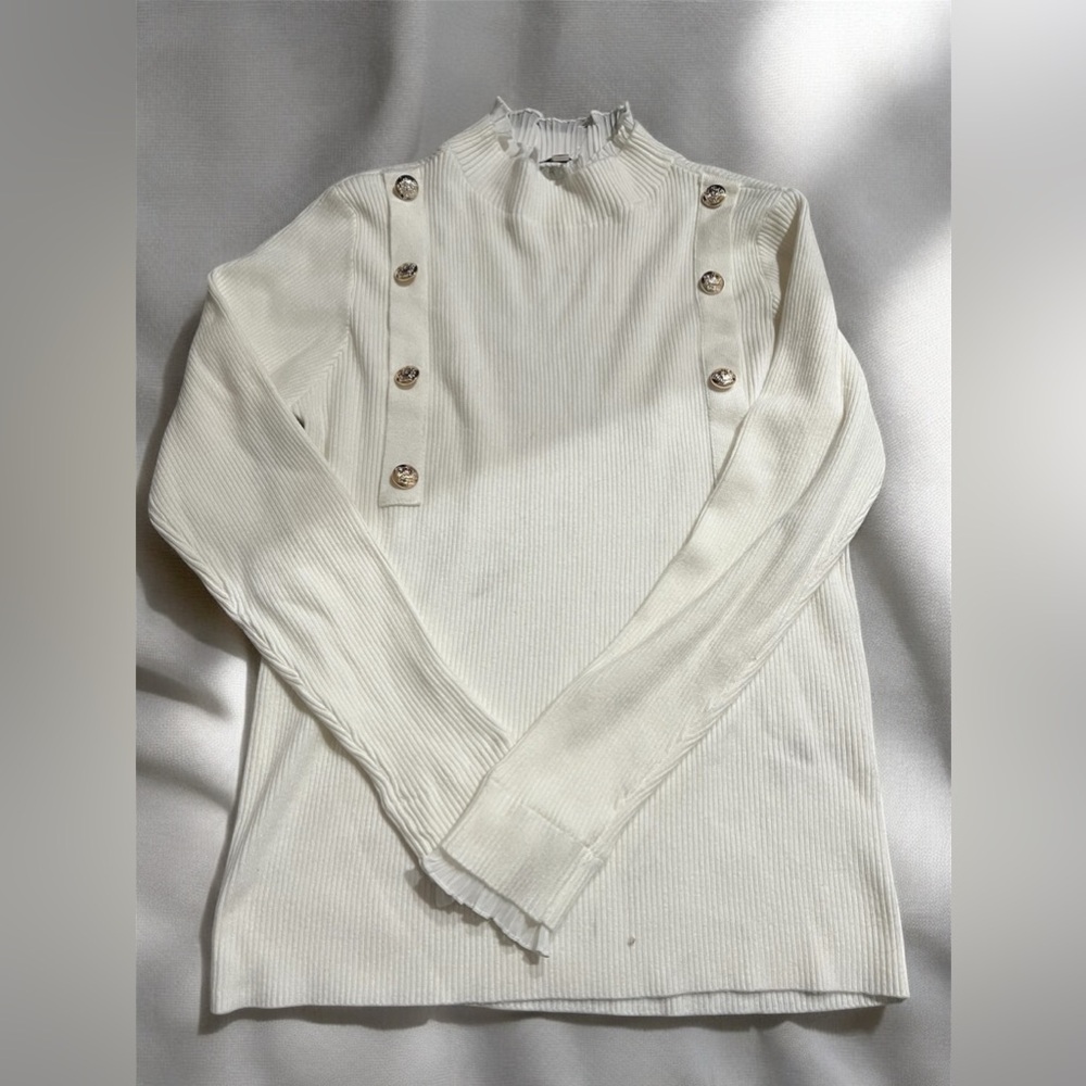 White button sweater